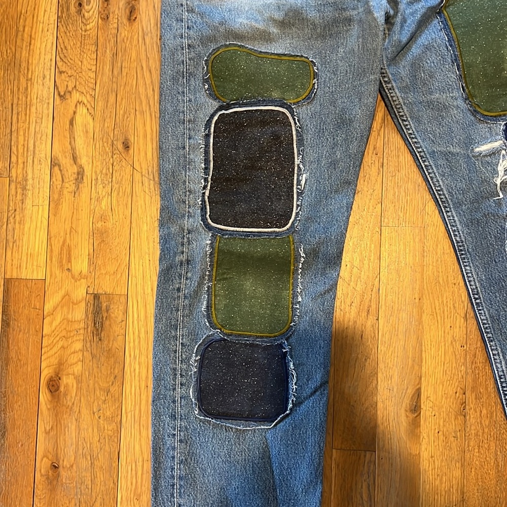Reworked Levi’s - Picture 3 of 6